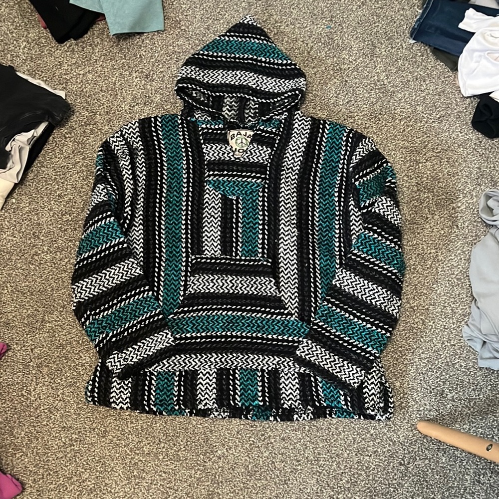 Black white and blouse hoodie Baja joe